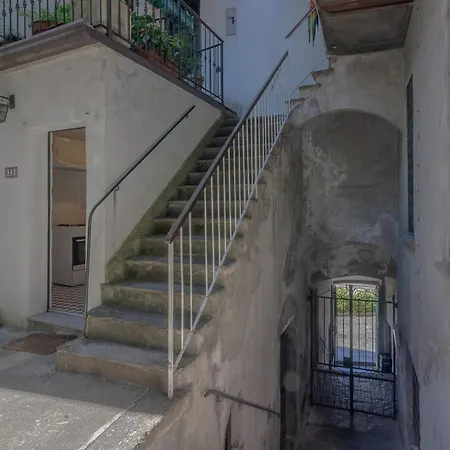 Al Porticciolo Apartment Varenna