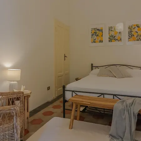 Al Porticciolo Apartment *